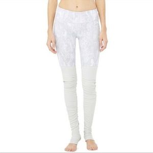 Alo Work Out Leggings